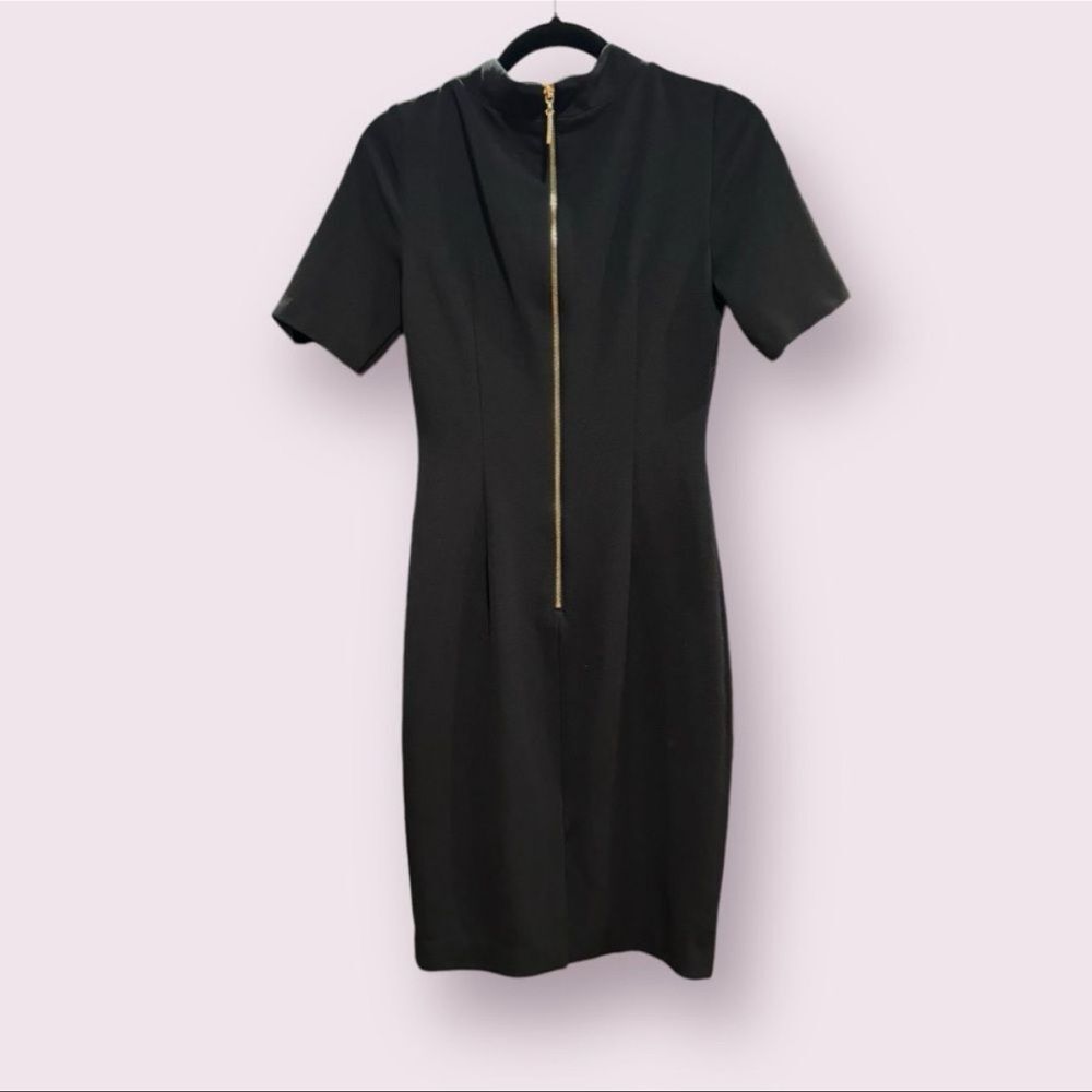 Badgley Mischka Black Turnlock Sheath Dress – Short Sleeve, High Neck – Size 2 - Picture 4 of 7